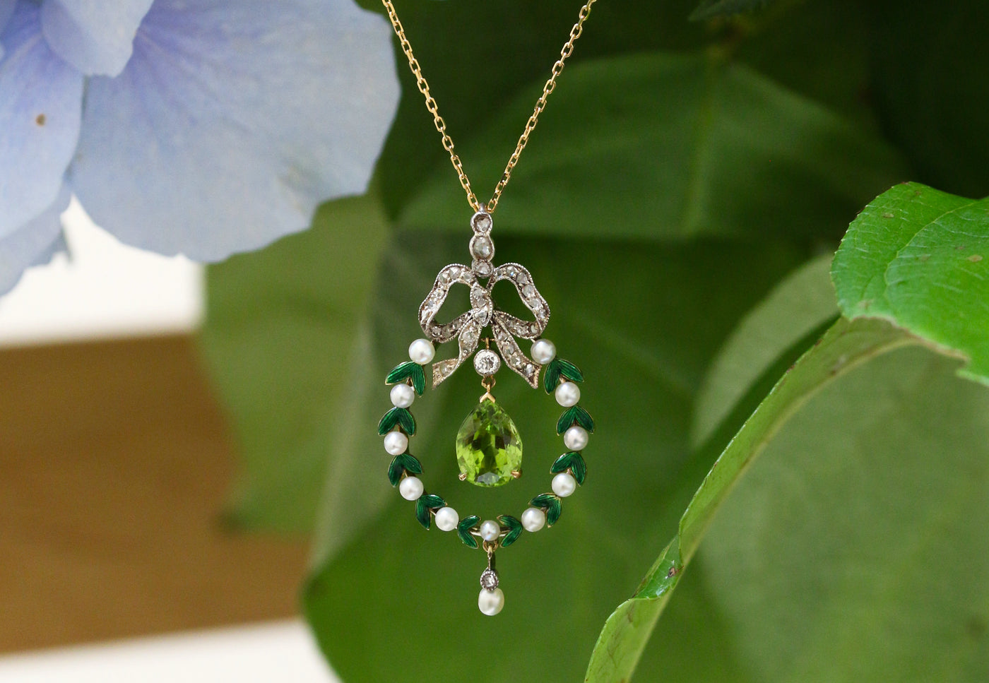 Latest Advert - Belle Époque 18ct Yellow Gold and Silver, Diamond, Enamel, Peridot and Seed Pearl Decorative Pendant