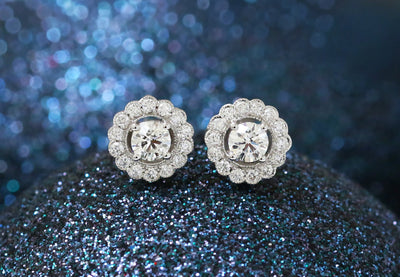Latest Advert - 18ct White Gold Diamond Target Stud Earrings