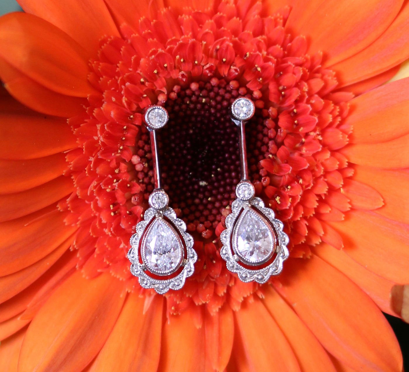 Latest Advert - Platinum Diamond Drop Earrings