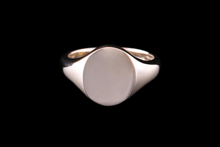 9ct Yellow Gold Oval Signet Ring 11 x 9