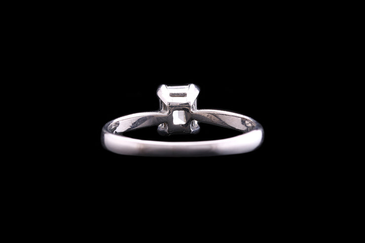 18ct White Gold Diamond Single Stone Ring