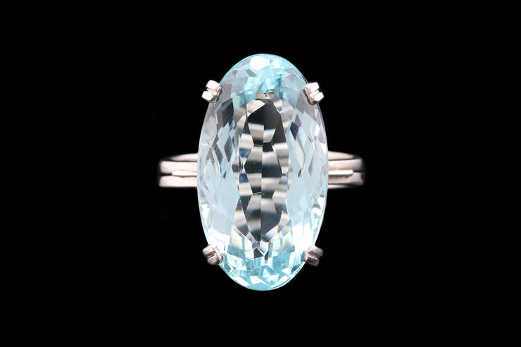 18ct White Gold Aquamarine Oval Dress Ring