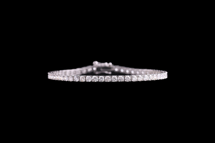 18ct White Gold Diamond Line Bracelet