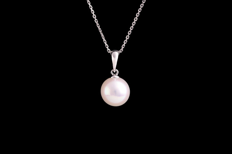 9ct White Gold Cultured Pearl Pendant
