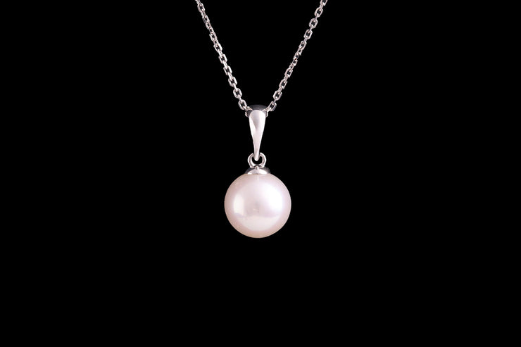 9ct White Gold Cultured Pearl Pendant