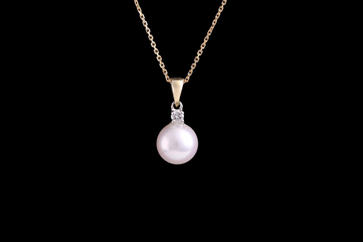 9ct Yellow Gold Diamond and Cultured Pearl Pendant