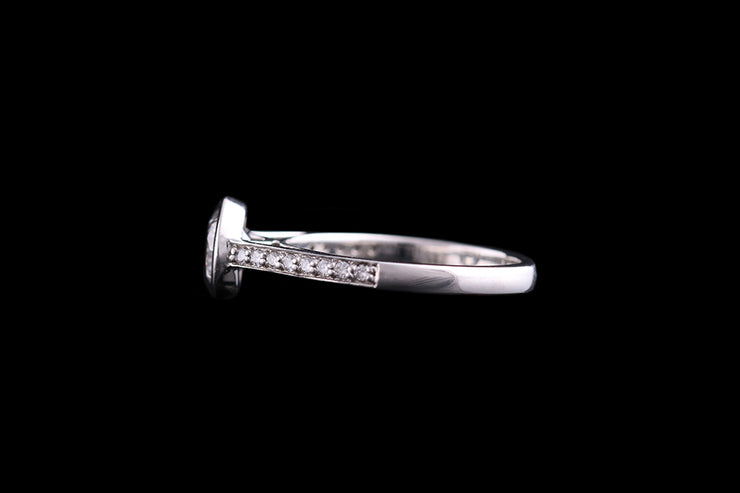 Platinum Diamond Single Stone Ring with Diamond Shoulders