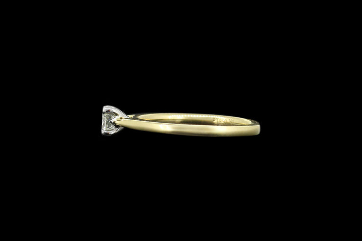 18ct Yellow Gold and Platinum Diamond Single Stone Ring