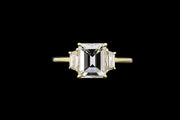 18ct Yellow Gold Diamond Single Stone Ring with Diamond Shoulders