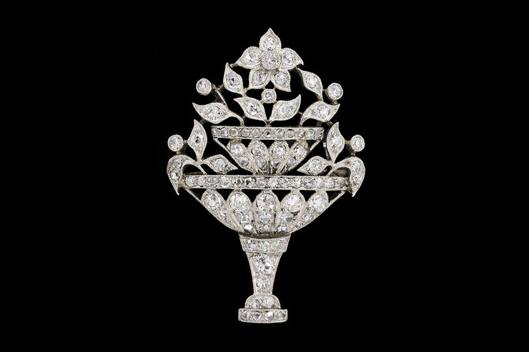 Art Deco 18ct White Gold Diamond Decorative Flower Brooch