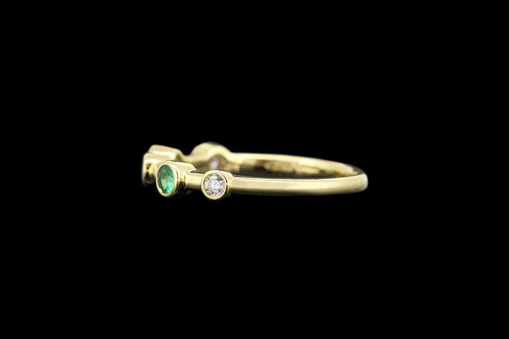 18ct Yellow Gold Diamond and Emerald Scatter Ring