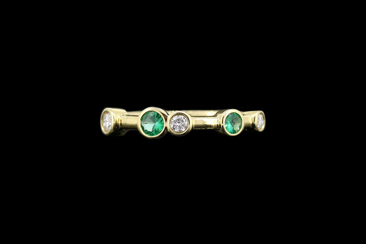 18ct Yellow Gold Diamond and Emerald Scatter Ring