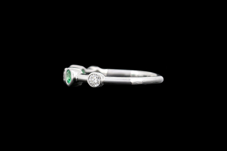 18ct White Gold Diamond and Emerald Scatter Ring