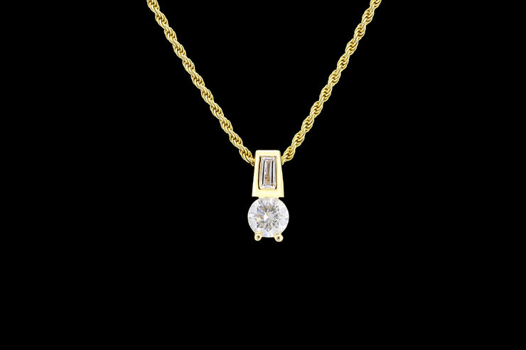 18ct Yellow Gold Diamond Pendant