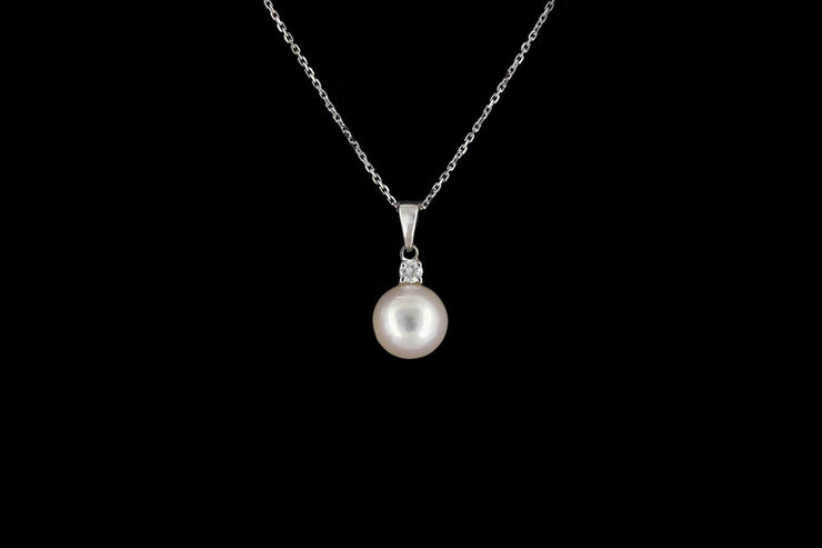 9ct White Gold Diamond and Cultured Pearl Pendant