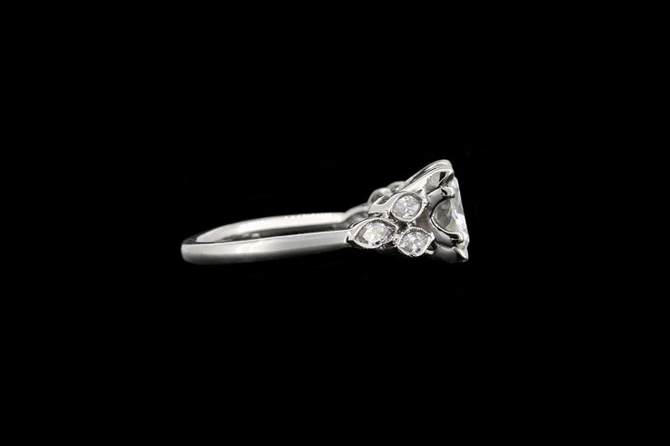 Platinum Diamond Single Stone Ring with Decorative Diamond Shoulders