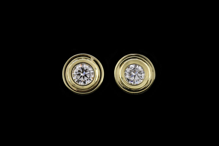 18ct Yellow Gold Diamond Solitaire Stud Earrings