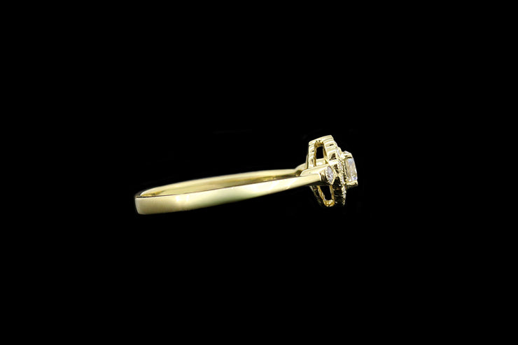 18ct Yellow Gold Diamond Target Ring