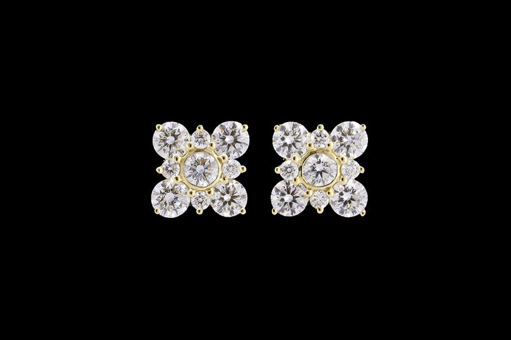 18ct Yellow Gold Diamond Decorative Stud Earrings