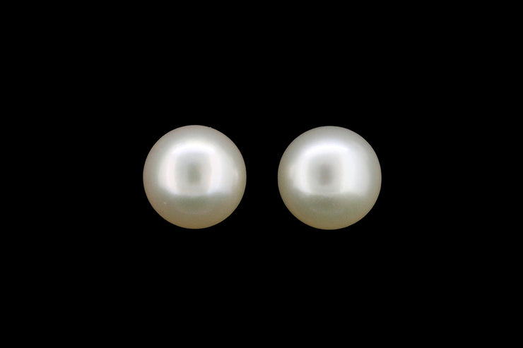 Mikimoto 18ct Yellow Gold Cultured Pearl Stud Earrings