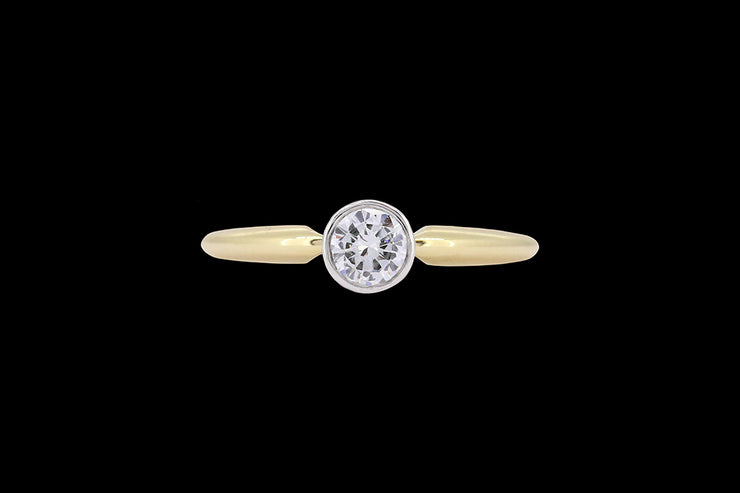 18ct Yellow Gold Diamond Solitaire Ring