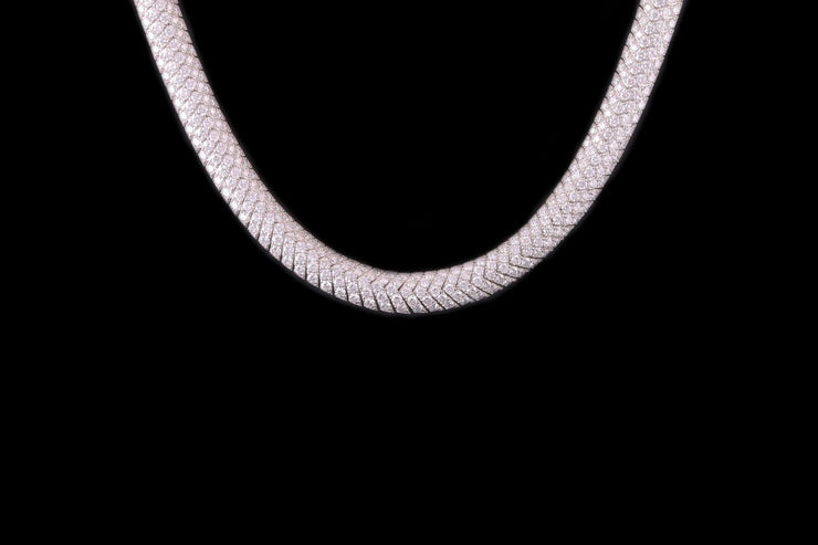18ct White Gold Diamond Pave Set Neck Collar