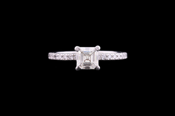 14ct White Gold Diamond Single Stone Ring with Diamond Shoulders